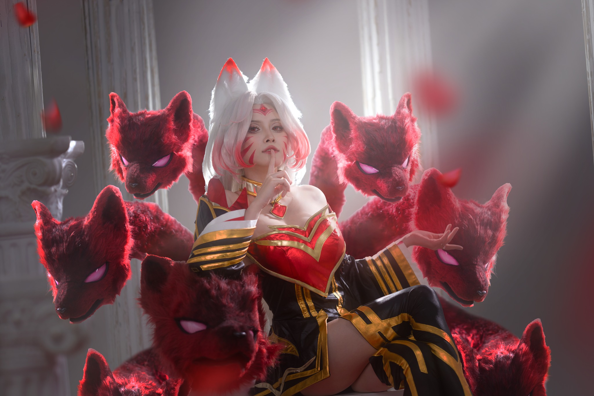Beautiful Girls Make Ahri Hot Again, This Cosplay Goes Viral for Being So Sultry 2 45656433725631826038817557026621767449004405n 17247299448761047924204
