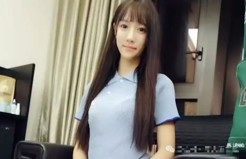 Accused of Plastic Surgery, Female Streamer Speaks Out 4 The streamer in real life.