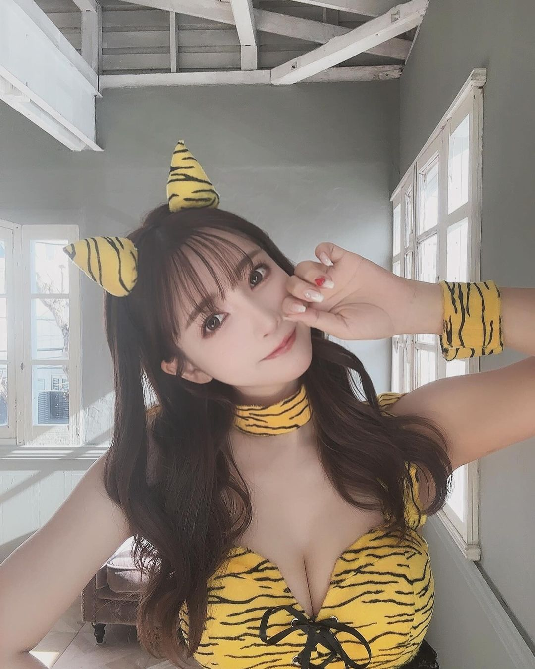 Yua Mikami Shocks with Revealing Partner Requirements and Unexpectedly "Modest" Income 3 photo 1723090128186 17230901284781806325202