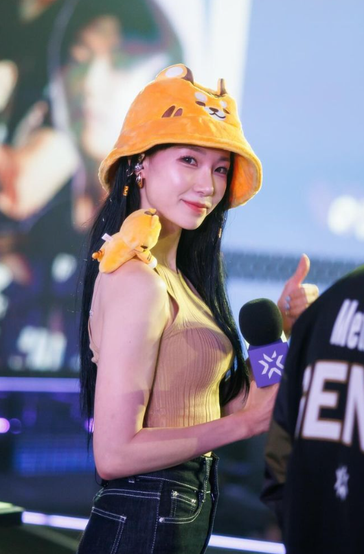 Current Looks of the 'National Wife' of Esports, Criticized by Fans for Diminished Beauty 8 screenshot 2024 08 13 111008 17235223164721627319058