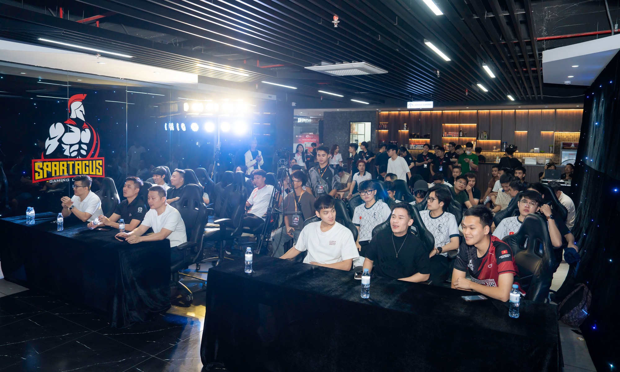 Grand Finals of the Biggest eSports Tournament of the Year: Hanoi Final 2024 3 nh 3 1726220351305 17262203518472134440763