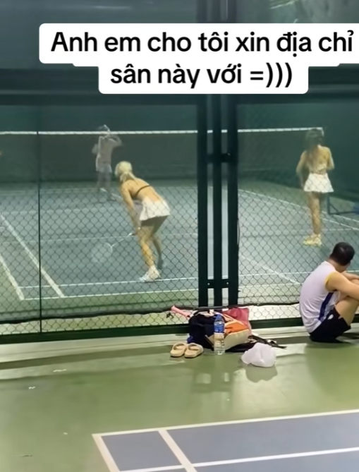 Outfit Exposing Up to 75%, Girl Sparks Drama with Badminton Attire 3 screenshot 2024 09 18 144224 172664908497888905813