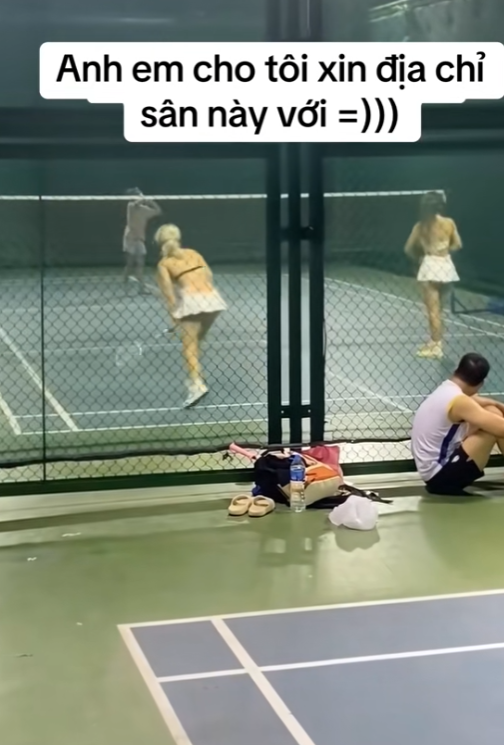 Outfit Exposing Up to 75%, Girl Sparks Drama with Badminton Attire 1 screenshot 2024 09 18 144252 1726649084897519180222