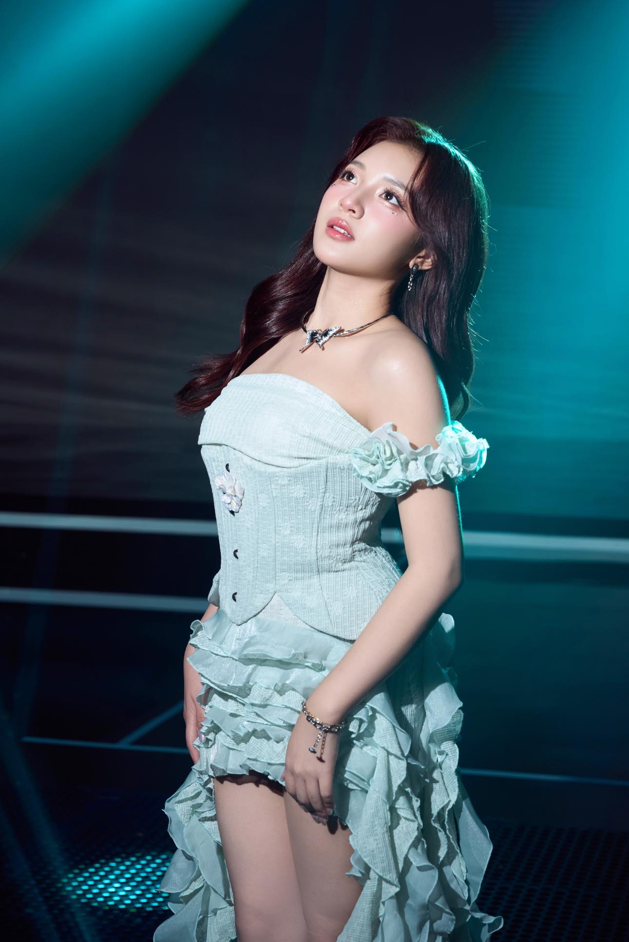 Host Phuong Thao Unleashes Stunning Photos, Truly Deserving of the Goddess Title in Lien Quan 8 46482206331824293052316872041210600090293375n 173017358353286842644