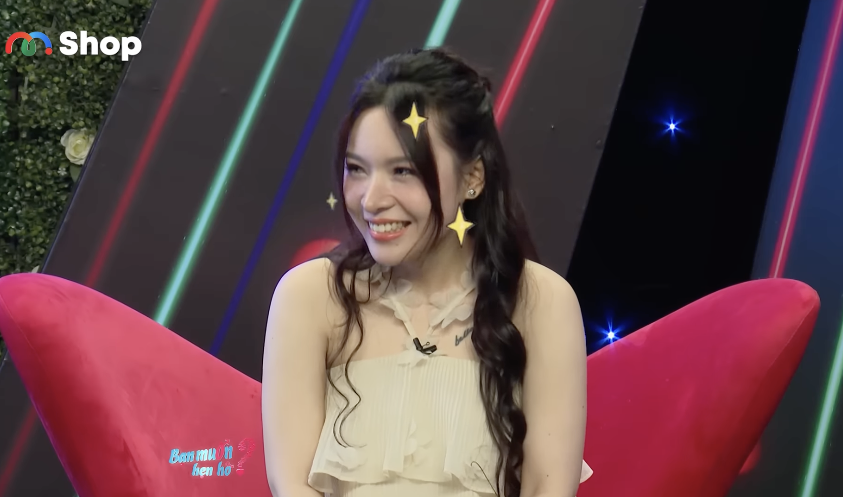 A Twisted Love Story: Female Streamer Joins Dating Show Through Matchmaking and the Outcome 1 anh man hinh 2024 10 14 luc 175010 1728906228815379144915 1728976277301 1728976279418542503888