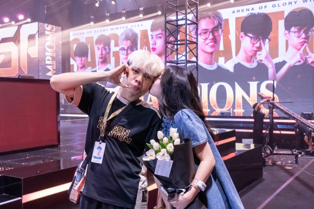 Exclusive: Quỳnh Alee Pouts When Her Boyfriend Exposes Her Live - Image 4.