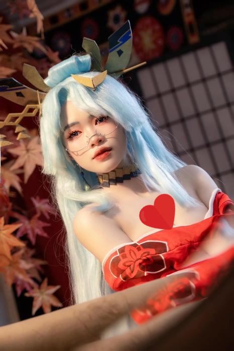 Stunning Female Gamer Shows "Unstable" Beauty on Stream, Fans Blame Cameraman 2 edit 3662400951509817246967677208586045073673521n 16962317535381640183881 1696234147679 16962341477761099046539 17297578735652019776284