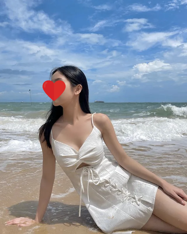 Labeled as an "Adult Film Actor", What Does DOTA 2 Hot Girl Have to Say? 1 edit photo 1729837557945 17298380255971024738293