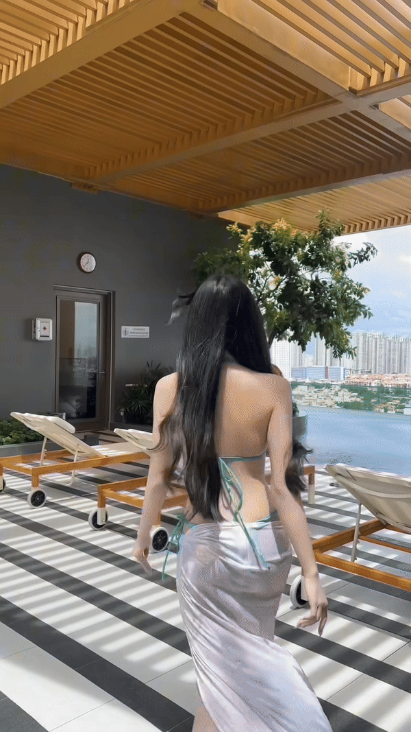 Mai Dora's catwalk showcases her stunning figure, behind-the-scenes turmoil!- Image 4.