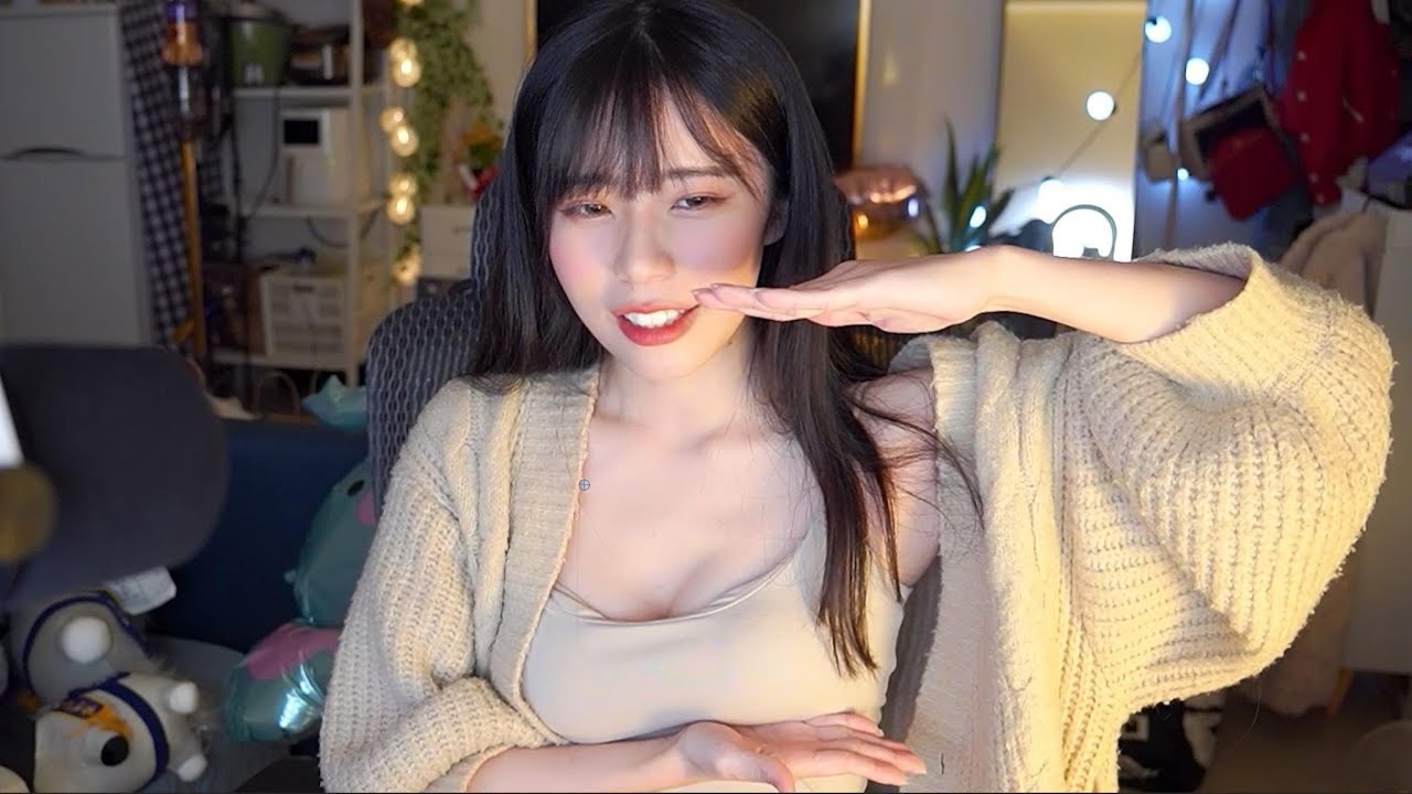 The Sexy Streamer Embarrassed When Sharing "Sensitive Matters" 2 maxresdefault 1728015423089 1728015423282482234284 1729083414094 1729083414261665793964 1729132903109 17291329031841204154142
