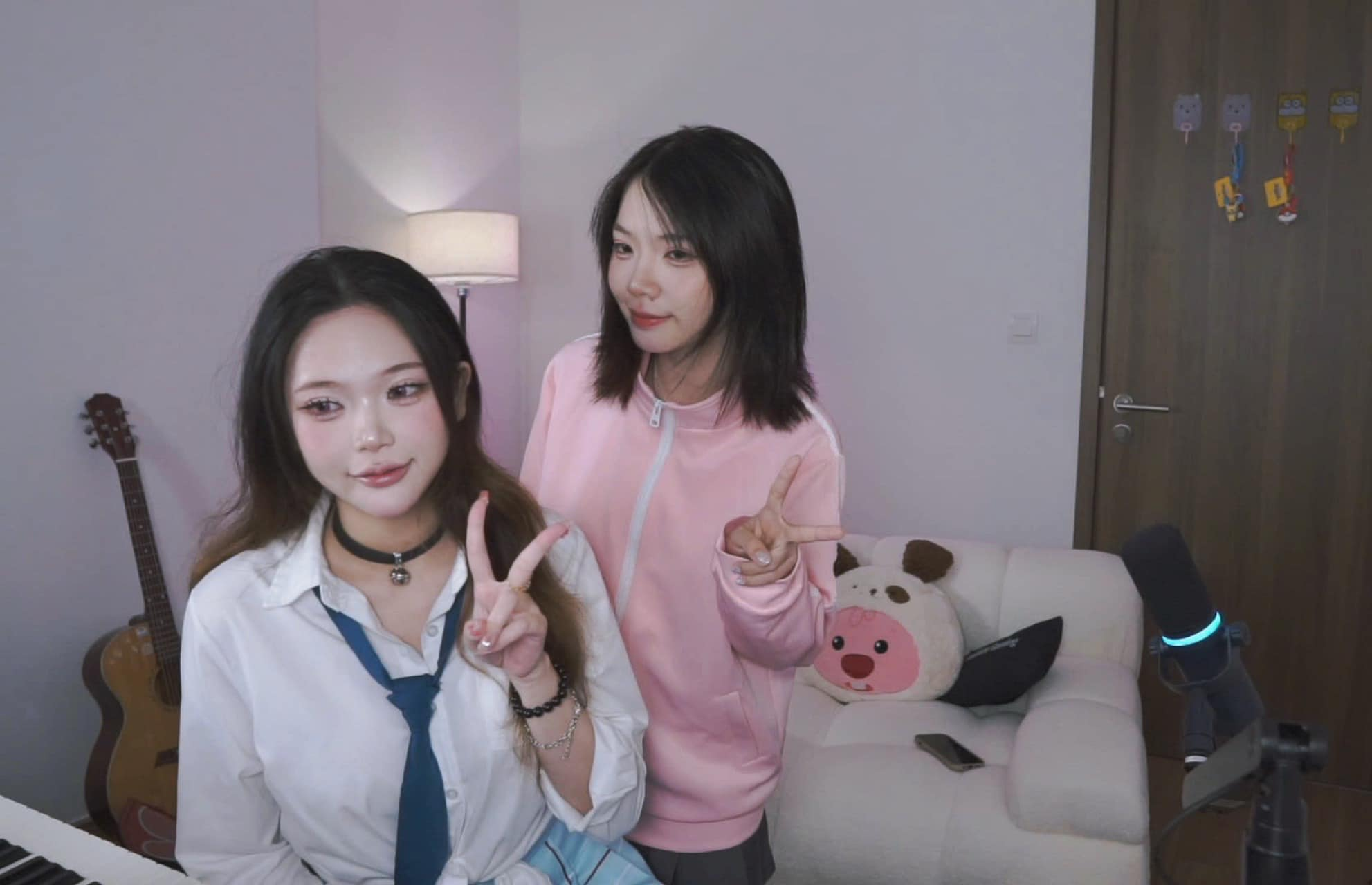 Famous Coser with Sensitive Style Takes Over Remind's Official Channel 5 photo 1729389444047 17293894445981189161297