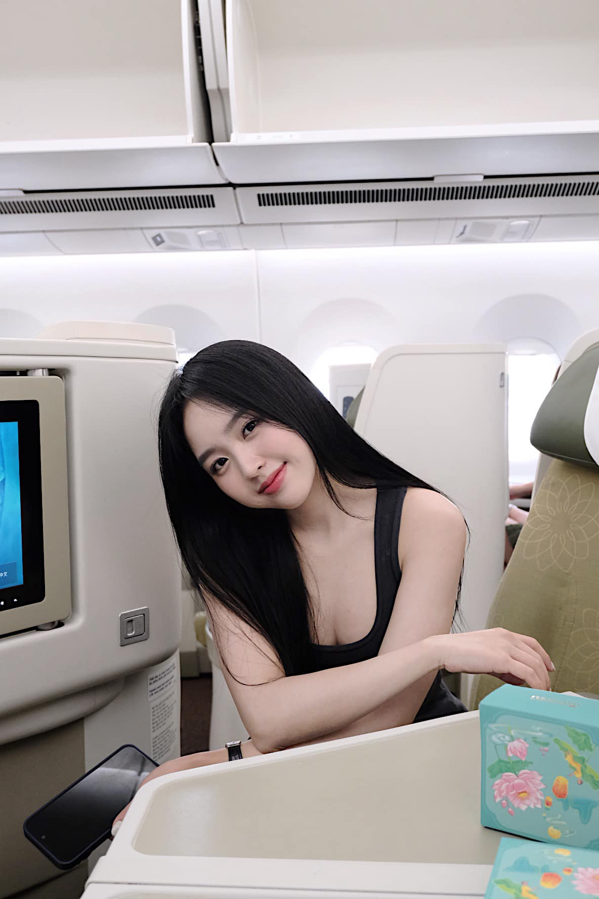 Hot Girl Reveals Her Heartbreaking 20/10 Experience Through a Comment 4 photo 1729483682618 1729483682932370306698
