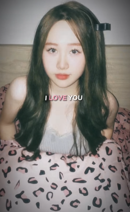 Female Fan Causes "Storm" When Check-In with Nhism, So Beautiful That Netizens "Ignore" Refund Streamer 7 screenshot 2024 10 24 095044 1729741381335685219349