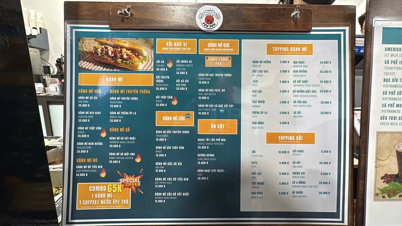 Waking Up at 6 AM, Queuing to "Hunt" PewPew's Banh Mi, Streamer Does Something for Fans 3 11 17312925377961562151527
