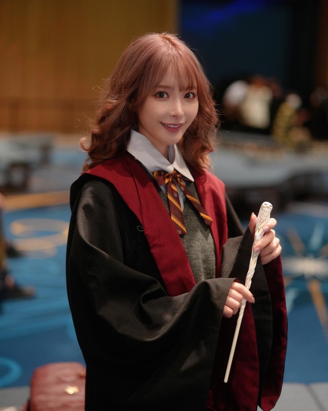 Two Colleagues of Yua Mikami Surprising Transformations
