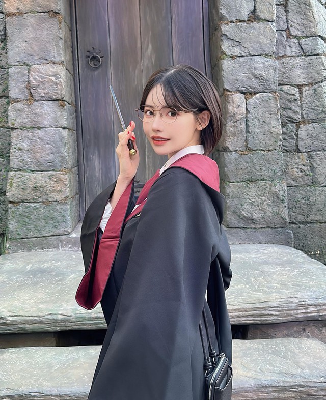 Two Colleagues of Yua Mikami Surprising Transformations