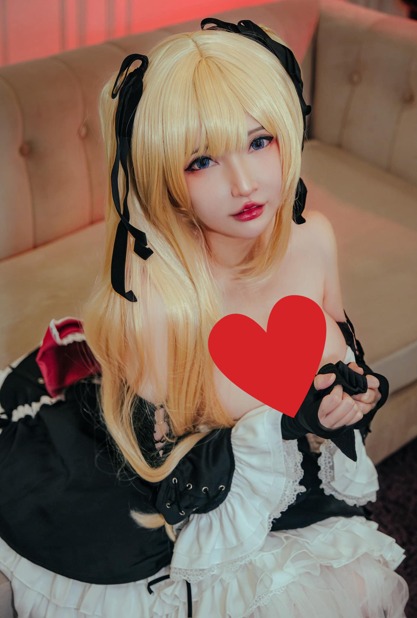 Female Cosplayer Continues to Share a Series of Sultry Photos, Male Fans on Edge 4 edit 46774813587109804823241341226507127521364182n 17323274383361798333974