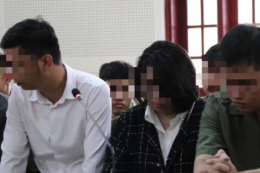 Web Management of Thiên Địa: Outstanding Student Reveals Unbelievable Reason 4 edit photo2024 11 03 110409 17306067090221752379840