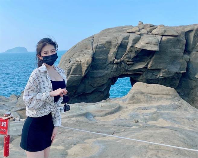 Beautiful female streamer unexpectedly shares being harassed by fans, all because she's too attractive 3 photo 1730431689852 17304316942511610320383