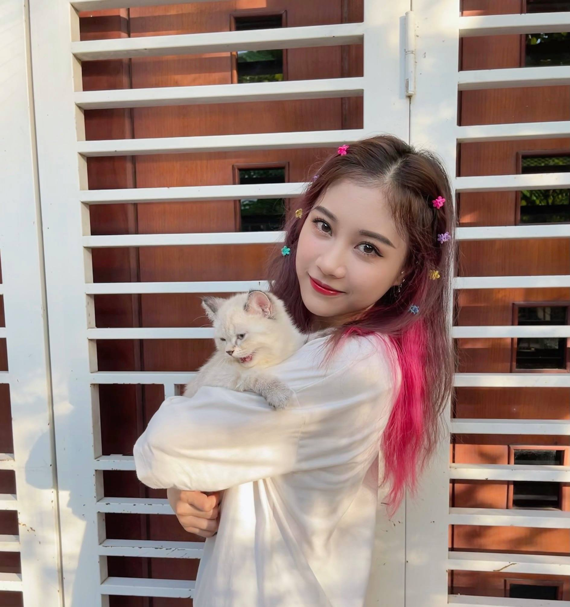 Famous Female Streamer Shares Emotional Revelation About Rare Illness 2 photo 1731224885722 17312248860652020303433