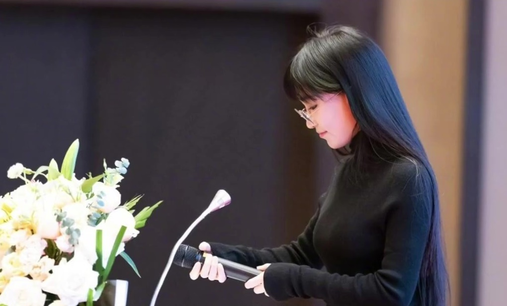 After 3 Years in Hiding, Li Zhiqiang Earns an Astonishing Amount of Money That Many Dream Of! 5 photo 1732077115658 173207711615551053609