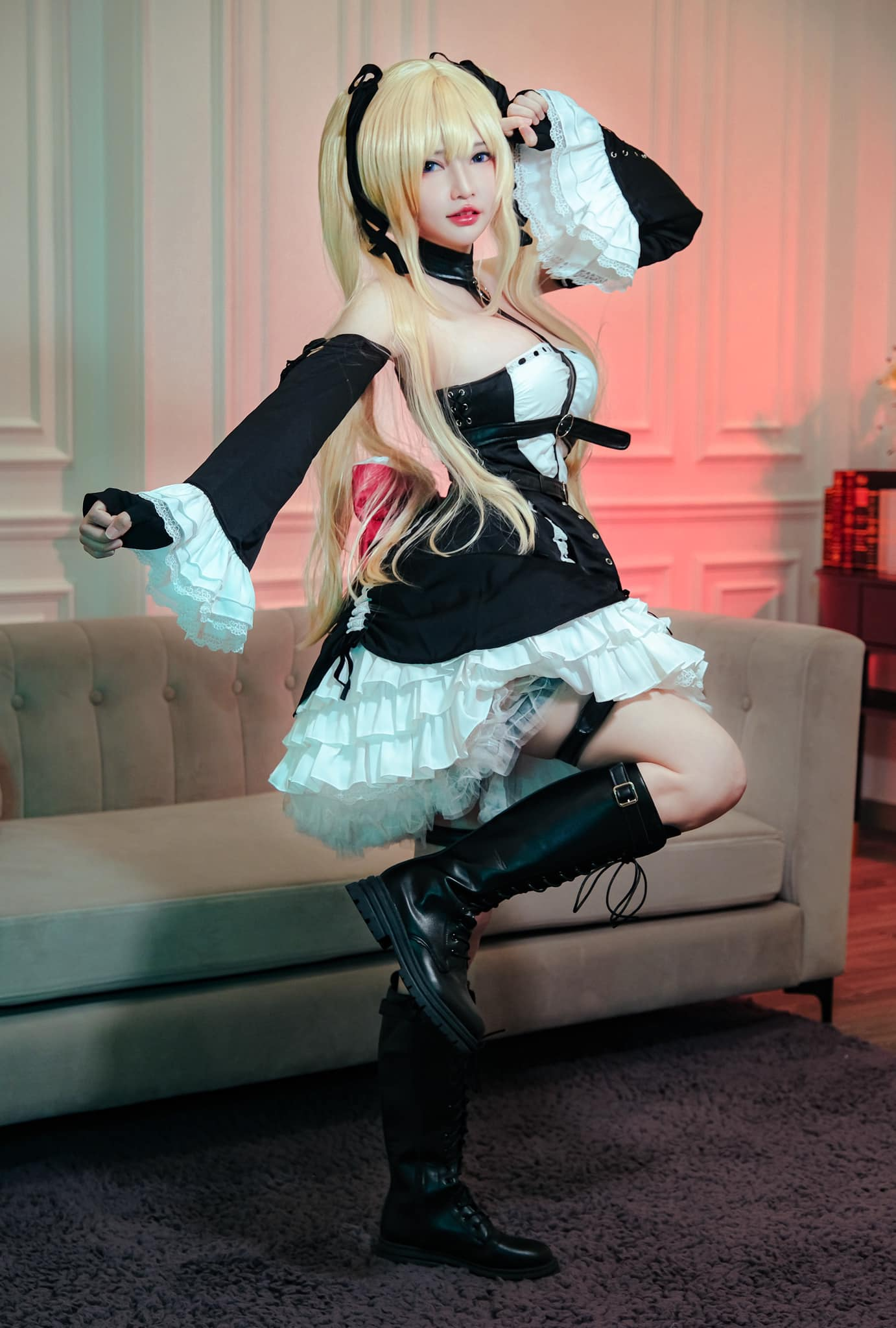 Female Cosplayer Continues to Share a Series of Sultry Photos, Male Fans on Edge 5 photo 1732327461693 17323274623401301933718