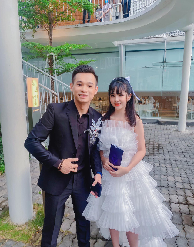 Female Streamer from the Same Hometown as Độ Mixi Exploited for Identity, Impersonator Spreads Sensitive Information 2 photo 1732528254389 17325282551982064547237