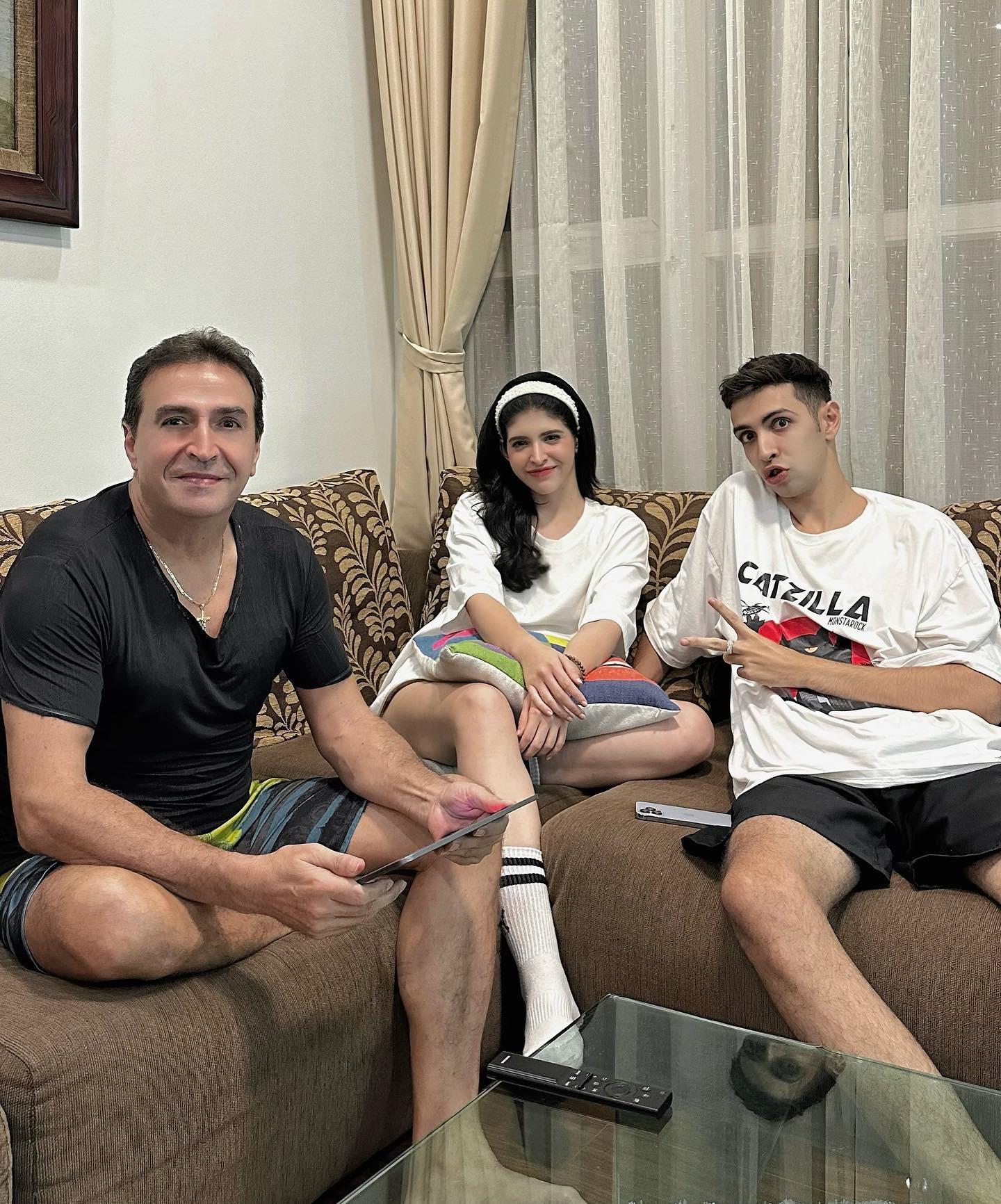 An Tây's Brother Posts a "Final Word" After Sister's Personal Life Scandal 2 photo 1732762239475 1732762239883679854859