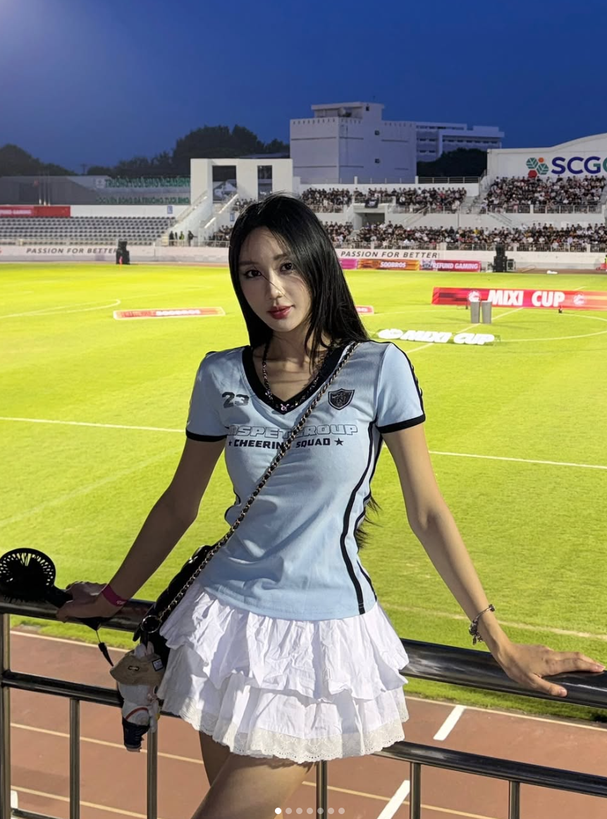 The Identity of the Beautiful Hot Girl Who Caused a "Storm" at the Mixi Cup, Turns Out She's the National Muse! 5 screenshot 2024 11 23 211507 17323789479301264308493