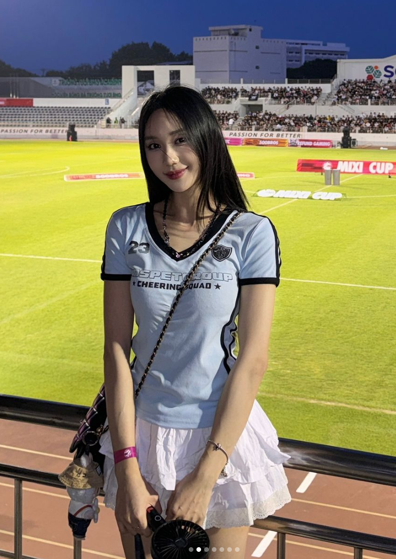 The Identity of the Beautiful Hot Girl Who Caused a "Storm" at the Mixi Cup, Turns Out She's the National Muse! 4 screenshot 2024 11 23 211513 17323789479451712904502