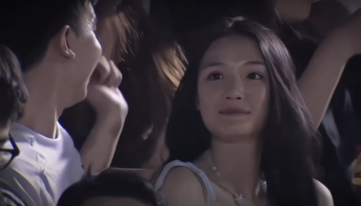 Beautiful Girl Causes "Storm" with Appearance Compared to Chinese Stars, Delicate Actions Make Male Fans "Fall Even More in Love" 2 screenshot 2024 11 28 110540 1732768972356936724624