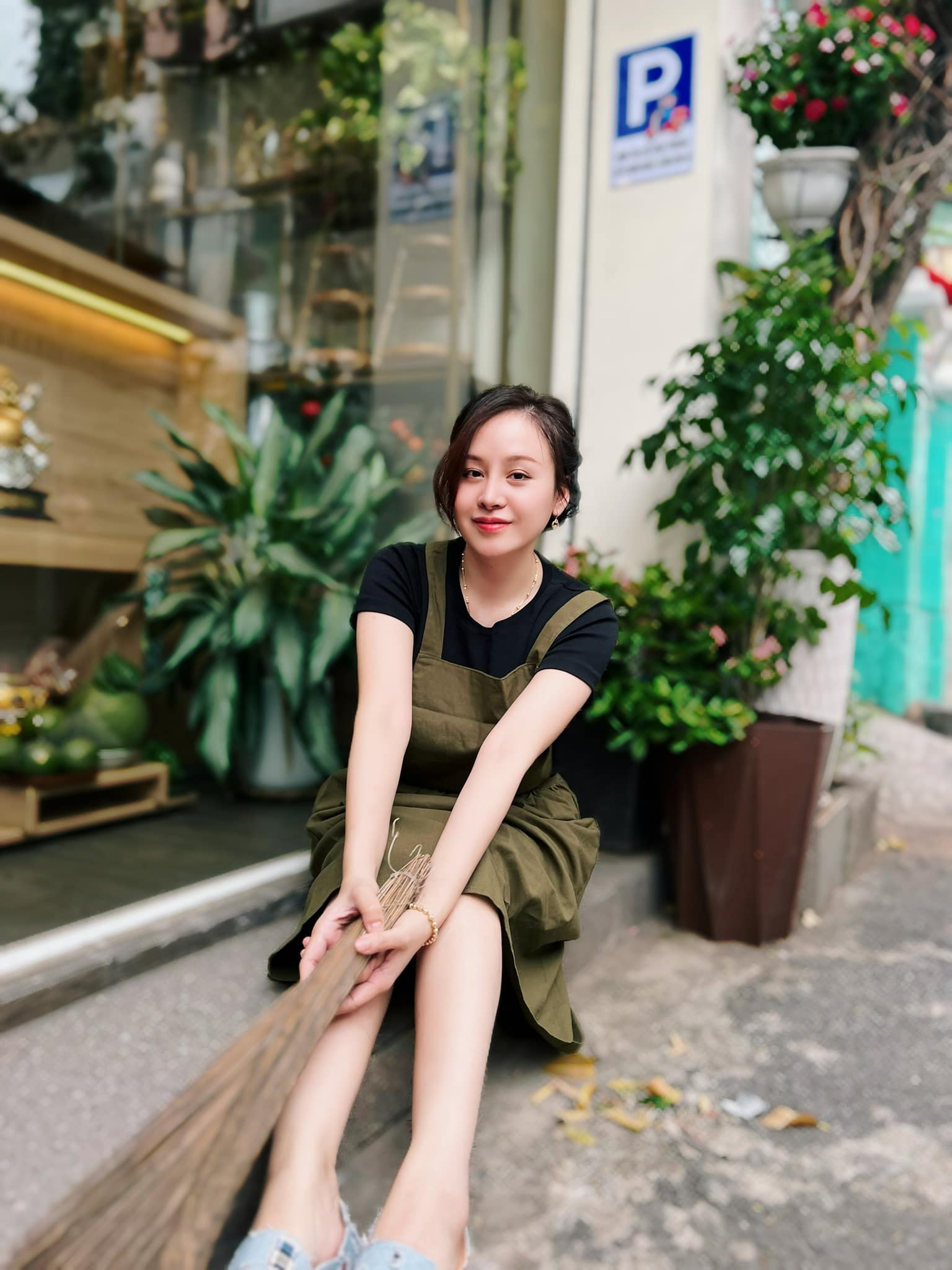 No Longer the Hottest Girl on Social Media, Ba Tung Appears with a Remarkably Different Look and Shares the Reason 5 photo 1734060455583 17340604579241788139964