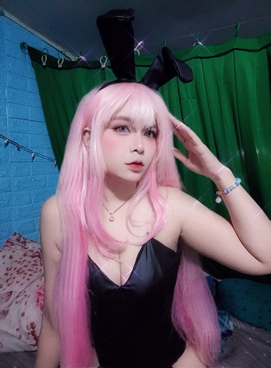 Take a Look at the Everyday Photos of the Stunning Cosplayer, Revealing Her Identity That Leaves Male Fans Awestruck 3 photo 1735620476579 17356204767781649341492