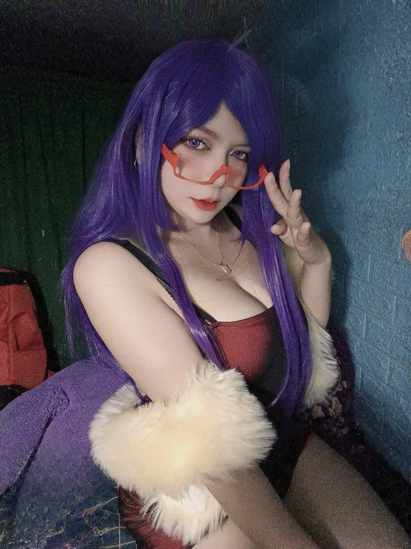 Take a Look at the Everyday Photos of the Stunning Cosplayer, Revealing Her Identity That Leaves Male Fans Awestruck 9 photo 1735620665178 173562066569567494520