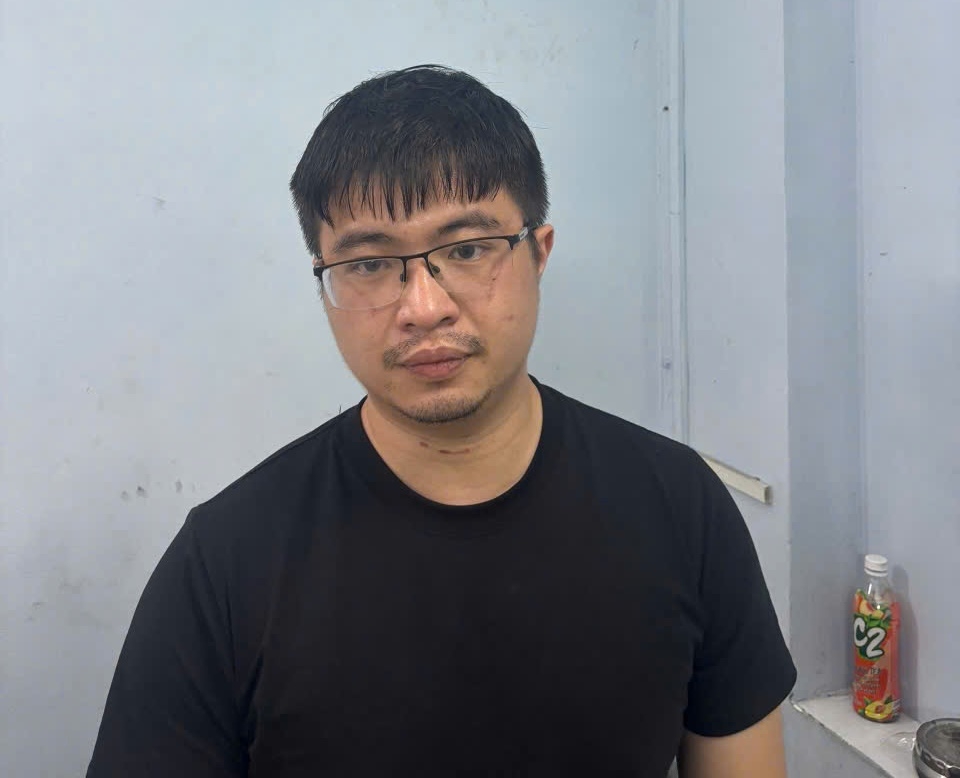Images of Tiktoker Mr Pips After Arrest 1 The police of Hanoi have decided to prosecute the case and charge Phó Đức Nam (Tiktoker Mr Pips, born in 1994 in Bà Rịa - Vũng Tàu), Lê Khắc Ngọ (Mr Hunter, born in 1990 in Hanoi), and 24 others for the crimes of 'fraudulent appropriation of property', 'failure to report a crime', and 'money laundering'.