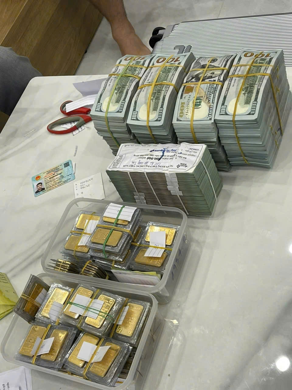 Images of Tiktoker Mr Pips After Arrest 3 Authorities have seized numerous assets from the individuals involved, estimated at over 5.2 trillion VND, including 316 billion VND in bank accounts, bonds worth 9 billion VND, savings books worth more than 200 billion VND; 69 billion VND in cash, 2.3 million USD; 890 pieces of SJC gold; 246 kg of raw gold; 31 supercars, 7 luxury motorcycles; 59 luxury brand watches worth about 300 billion VND; 84 various gold jewelry pieces with diamond inlays...