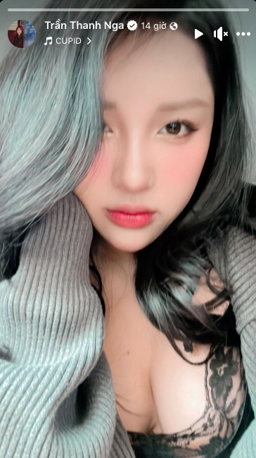 Beautiful Physics Teacher Shows Off Stunning, Hot Photos Just Like a Hot Girl 4 anh chup man hinh 2025 01 01 luc 092336 1735712560254219501446