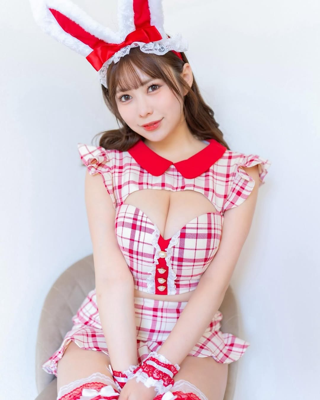 Yua Mikami's Colleague Showcases Her Huge Income in the Industry, Earning Tens of Billions Annually 1 photo 1735876909329 1735876909967422048116
