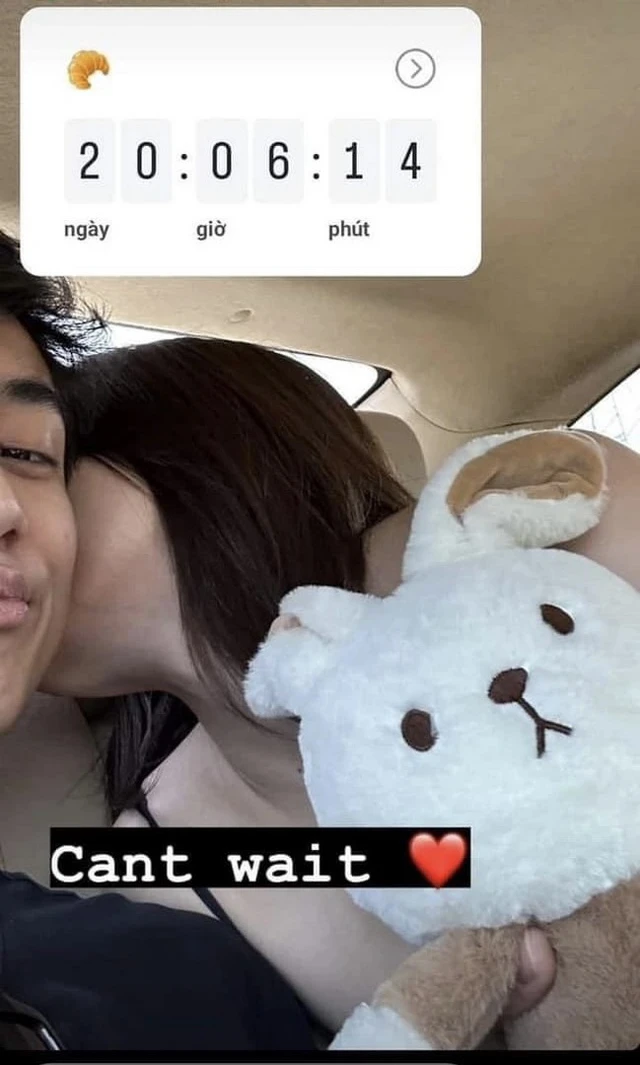 Hot girl confirms relationship with famous former athlete 1 They did not confirm the information but later comfortably posted more about each other