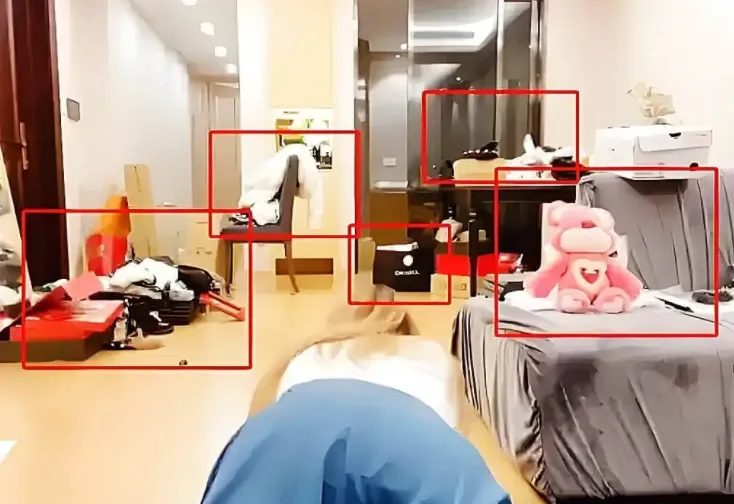 A Moment of Embarrassment: The Beautiful LPL "Goddess" Reveals an Unbelievable Streaming Backstage, Fans Disappointed in Their Idol? 3 photo 1737244776162 1737244776636173464535