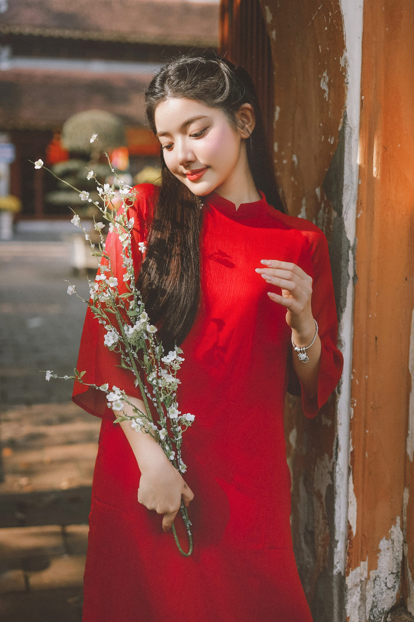 Admiring the Festive Tet Photos of Mukbang Hot Girl, Male Fans Can't Look Away 3 photo 1737285357469 17372853592721924697055