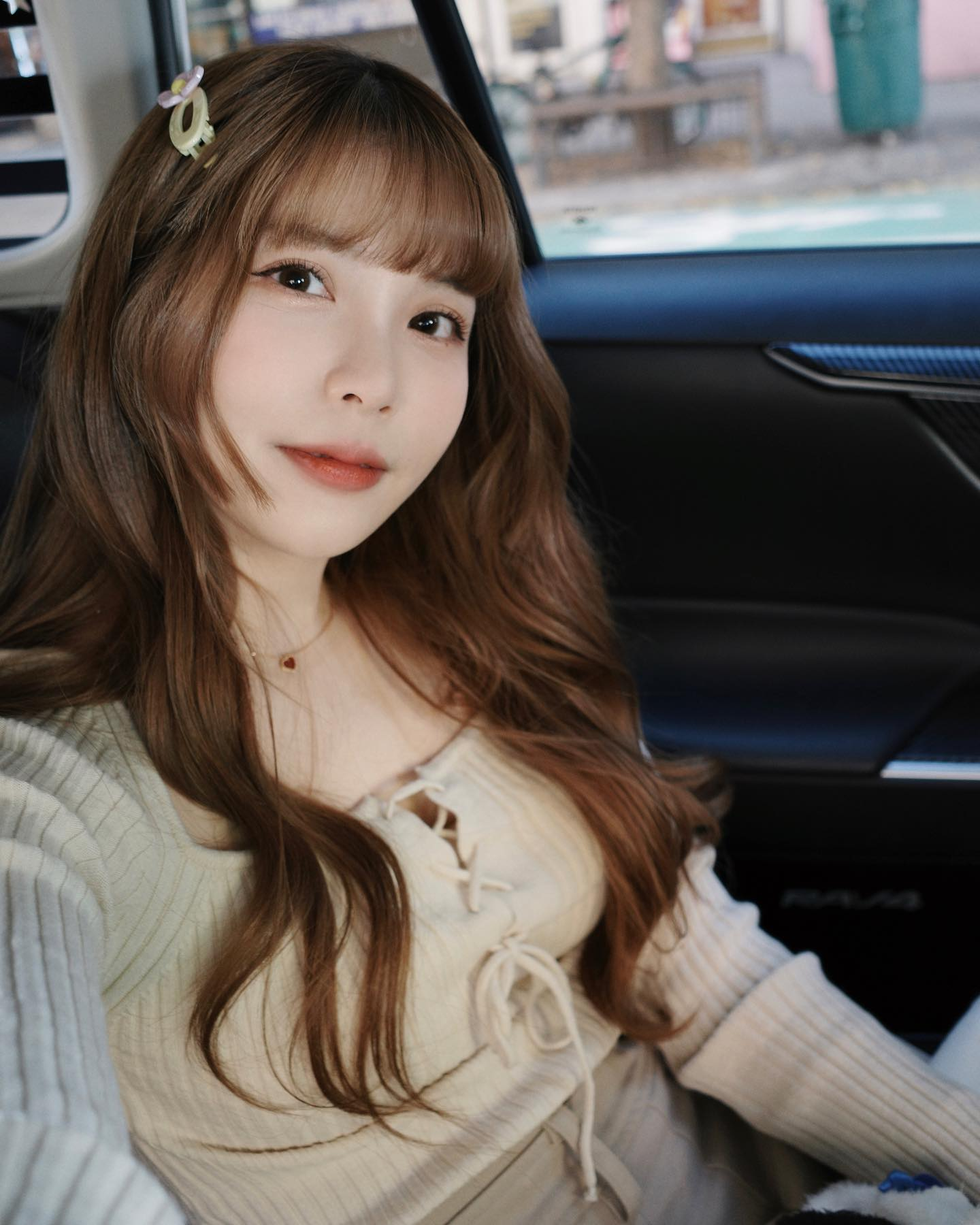 Going for a Massage, Beautiful Female Streamer Faces an Unbearable Incident, Begs Over 20 Times with No Effect 2 photo 1737441880921 17374418812611555050796
