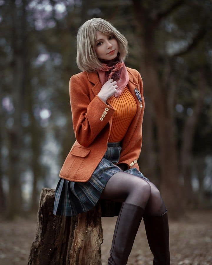 Stunning Game Character Cosplay, Hot Girl Unexpectedly Becomes Famous, Continues to Share Sultry Photos 2 photo 1737617961208 17376179618001506825187