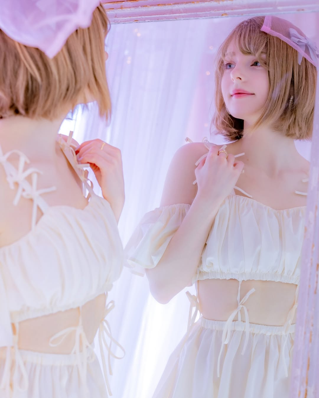 Stunning Game Character Cosplay, Hot Girl Unexpectedly Becomes Famous, Continues to Share Sultry Photos 5 photo 1737618163985 17376181648962010610538