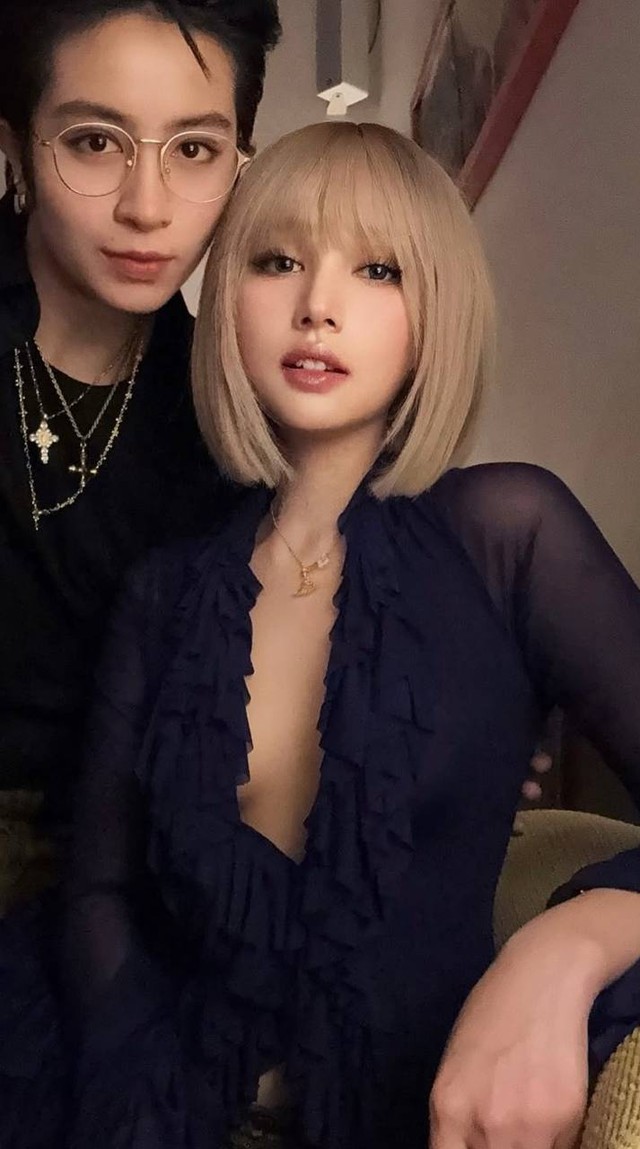 "Soi" Photos of Xoài Non, Fans Are Heartbroken and Worried by the Special Signal 1 photo2025 01 2310 16 02 17376023680341052580745