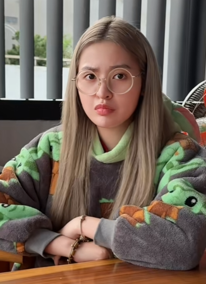 After the Wedding, "Egg Fried Rice Girl" Shares Her Experience as a Daughter-in-Law of a Prominent Family 3 screenshot 2025 01 03 153216 1735894666523995514698