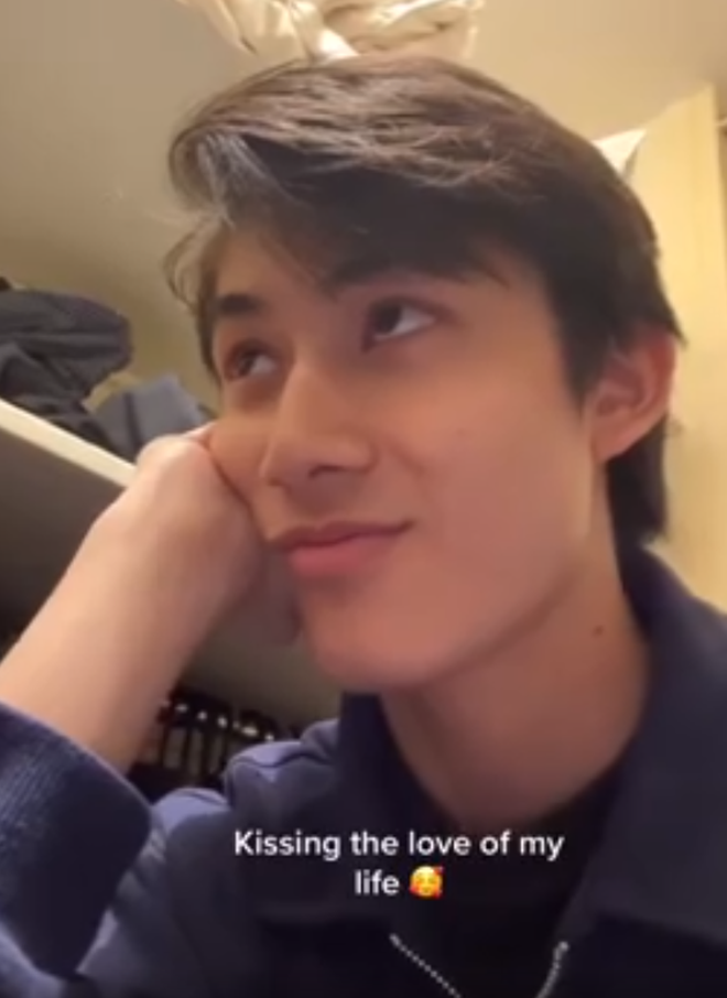 After Breaking Up with Hot Girl, Famous Former Player Surprises Everyone by Posting Intimate Clip 4 screenshot 2025 01 13 101109 17367379055691188428228
