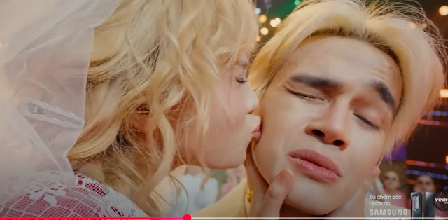 Witnessing MisThy's Kiss, Female Streamer Shocked and 'Clutching Her Head'! 1 screenshot 2025 01 20 092144 17373428832551998469993