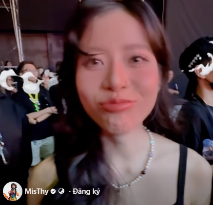 Witnessing MisThy's Kiss, Female Streamer Shocked and 'Clutching Her Head'! 7 screenshot 2025 01 21 153525 17374525849811006620518