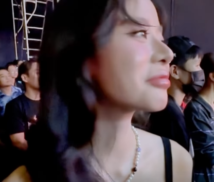 Witnessing MisThy's Kiss, Female Streamer Shocked and 'Clutching Her Head'! 4 screenshot 2025 01 21 160349 17374525848621046331560